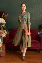 Load image into Gallery viewer, Gigi Olive Linen Skirt