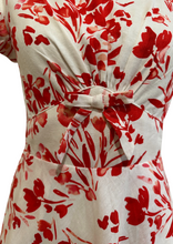 Load image into Gallery viewer, Astrid Red & Cream Tulip Linen Dress