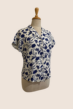 Load image into Gallery viewer, Fabulous Cream & Navy Floral Blouse