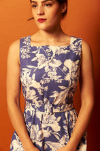 Load image into Gallery viewer, Bee Navy & Cream Hibiscus Linen Dress