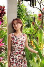 Load image into Gallery viewer, Bee Vintage Rose Dress