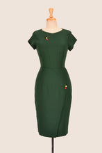 Load image into Gallery viewer, Belluci Bottle Green Linen Dress