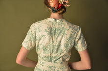 Load image into Gallery viewer, Sakura Cream & Light Green Linen Dress