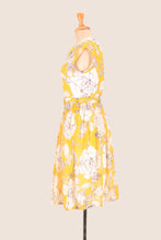 Load image into Gallery viewer, Ellen Custard & Cream Floral Dress