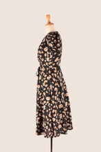 Load image into Gallery viewer, Fiorella Corset Black Dots Daisy Dress