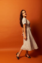 Load image into Gallery viewer, Fiorella Light Blue & Cream Daisy Dress