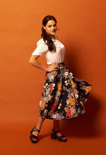 Load image into Gallery viewer, Roxy Royal Navy Multi Floral Skirt