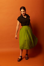 Load image into Gallery viewer, Roxy Shamrock Green Linen Skirt