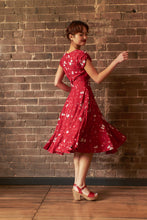 Load image into Gallery viewer, Viola Red & Cream Daisy Dress
