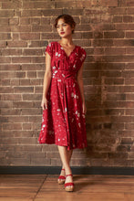 Load image into Gallery viewer, Viola Red & Cream Daisy Dress