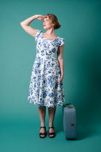 Load image into Gallery viewer, Astrid Navy & Cream Tulip Linen Dress