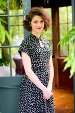 Load image into Gallery viewer, Sakura Black & Green Dress