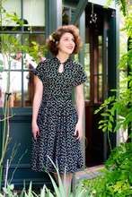 Load image into Gallery viewer, Sakura Black & Green Dress