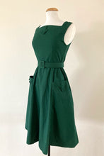Load image into Gallery viewer, Bee Green Linen Dress