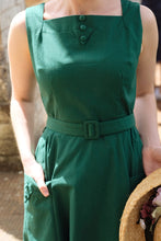 Load image into Gallery viewer, Bee Green Linen Dress