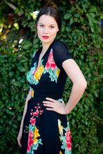 Load image into Gallery viewer, Grace Kelly Oriental Bird Dress