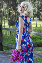 Load image into Gallery viewer, Begonia - Elise Design
 - 3