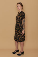 Load image into Gallery viewer, Jobelle Orange & Black Petite Floral Dress