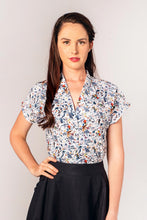 Load image into Gallery viewer, Fabulous Parrot Blouse