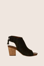 Load image into Gallery viewer, Maddie Black