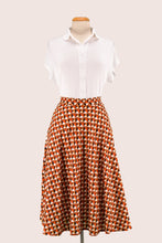 Load image into Gallery viewer, Minki Cream Blouse