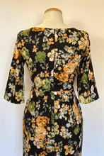 Load image into Gallery viewer, Vicky Green &amp; Black Floral Jersey Dress