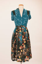 Load image into Gallery viewer, Grace Kelly Teal Floral