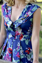 Load image into Gallery viewer, Begonia Dress