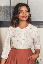 Load image into Gallery viewer, Perla Cream & French Roses Blouse
