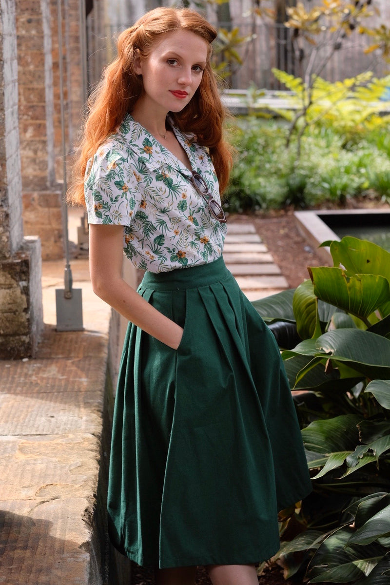 A green skirt best sale