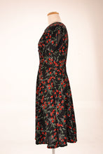 Load image into Gallery viewer, Kay Floral Black & Red Dress