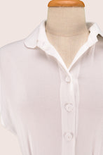 Load image into Gallery viewer, Minki Cream Blouse