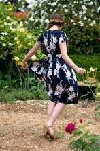 Load image into Gallery viewer, Annie Navy & Oyster Dress