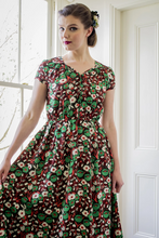 Load image into Gallery viewer, Solange Green Floral Dress