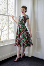 Load image into Gallery viewer, Solange Green Floral Dress