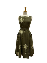 Load image into Gallery viewer, Bee Green Palm Dress