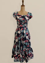 Load image into Gallery viewer, Astrid Birds Of Paradise Dress