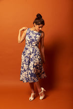 Load image into Gallery viewer, Bee Navy &amp; Cream Hibiscus Linen Dress
