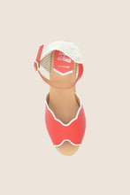 Load image into Gallery viewer, Kaiser Red