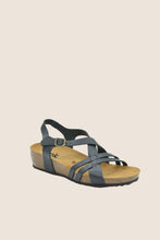 Load image into Gallery viewer, Lucia Black