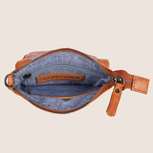 Load image into Gallery viewer, Bexley Envelope Bag Tan