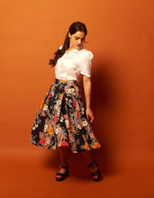 Load image into Gallery viewer, Roxy Royal Navy Multi Floral Skirt