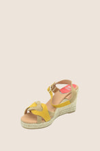 Load image into Gallery viewer, Sabina Mustard &amp; Tan