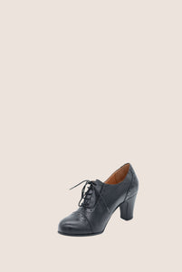 Sintra Black