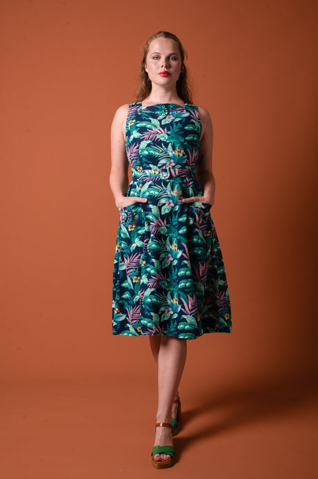 Bee Green Gardenia Floral Linen Dress