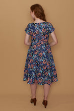 Load image into Gallery viewer, Juliet Cross Collar Lilac Floral Dress