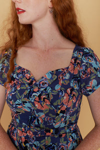 Juliet Cross Collar Lilac Floral Dress