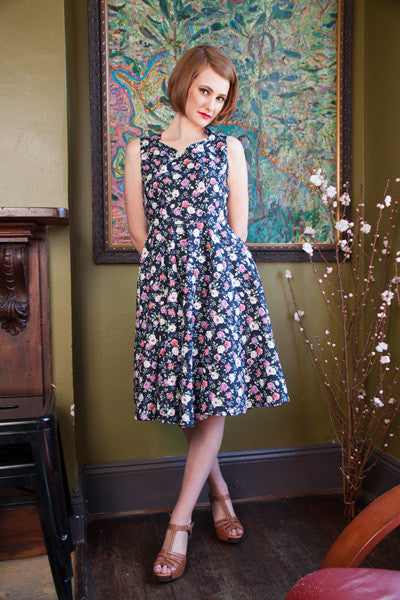 Navy Floral Linen – Elise Design