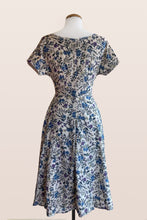 Load image into Gallery viewer, Esmee Beige / Lilac Floral Linen Dress