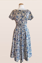 Load image into Gallery viewer, Esmee Beige / Lilac Floral Linen Dress